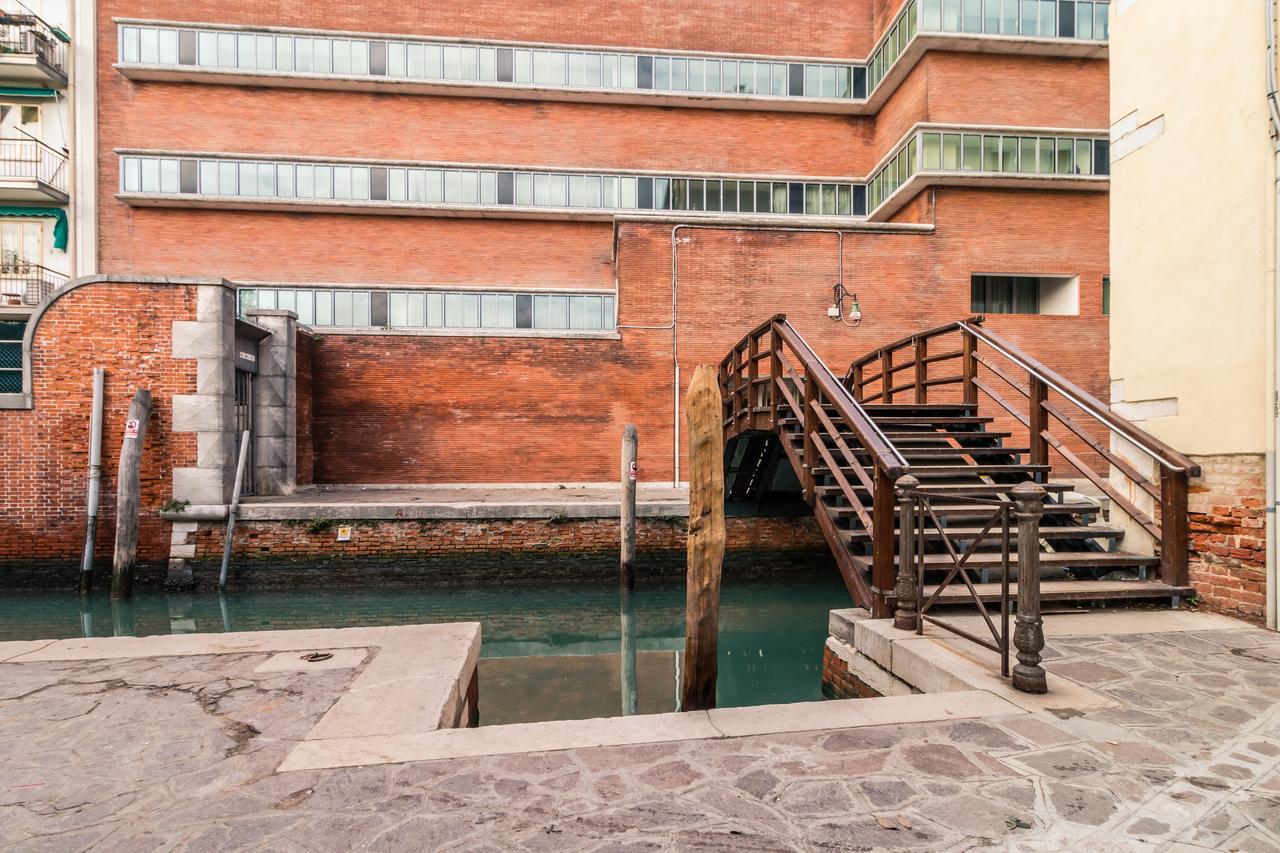 Centrale Mazzoni 10 Veneza Exterior foto